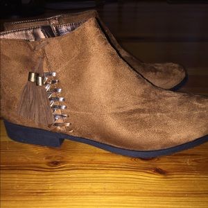 Boutique Tassel Ankle Boots, NEW